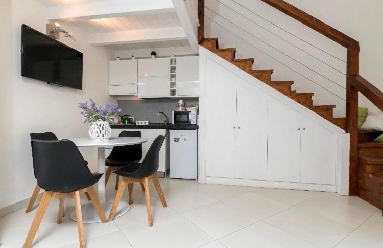 Santi Apostoli House — photo 1