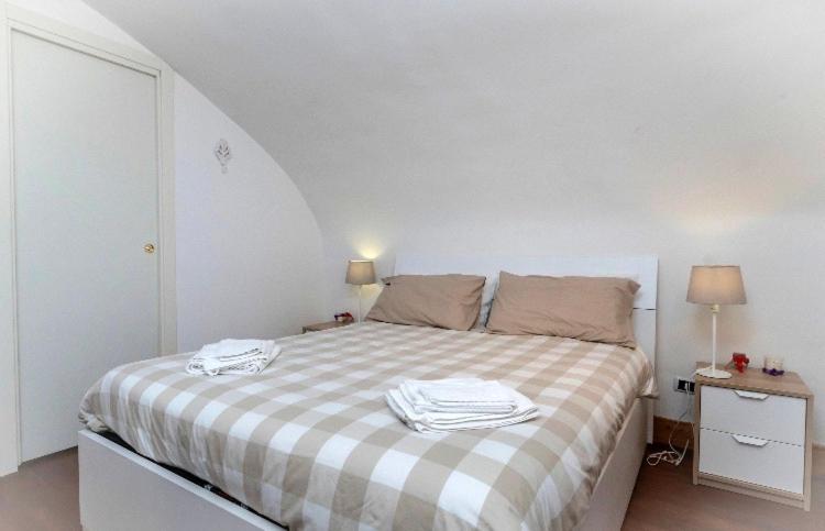 Santi Apostoli House photo 2