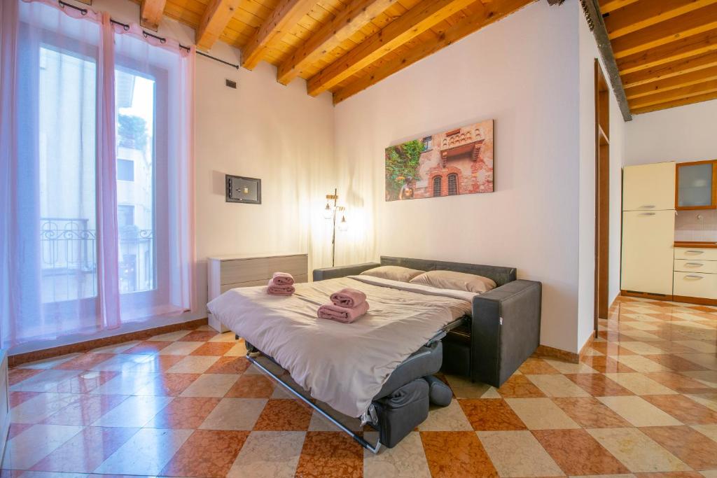 ARENA LUXURY EXPERIENCE Elegant 78sqm Flat in Via Mazzini 5 people apartment-FAST WIFI & Elegant Balcony photo 2