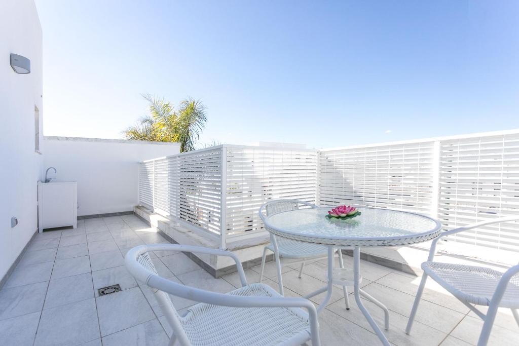 Sunset Holidays photo 3