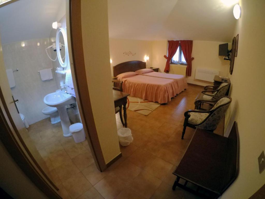 Hotel Ristorante Combolo photo 2
