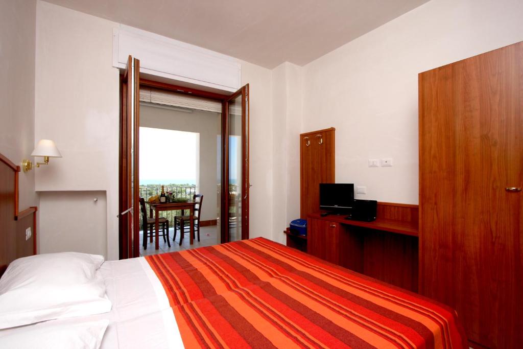 Residence Hotel Torresilvana photo 2