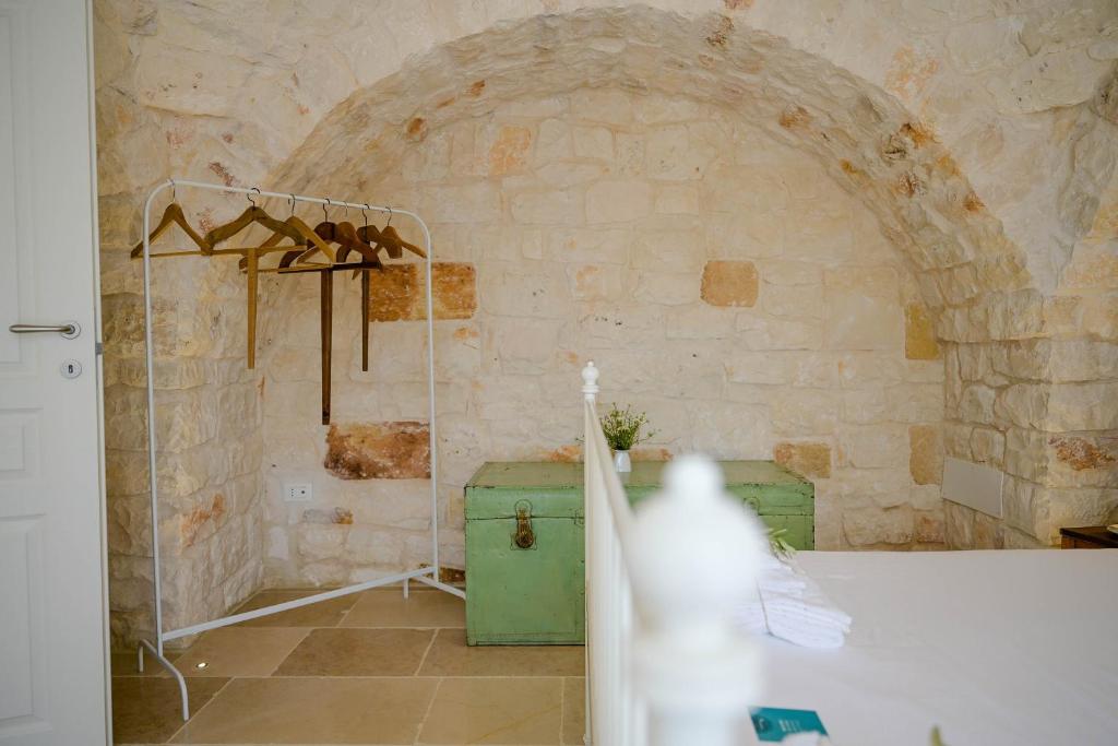 Trullo Delori with infinity Pool photo 3