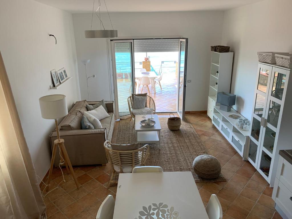 Sfondo Blu Villa sul mare photo 2