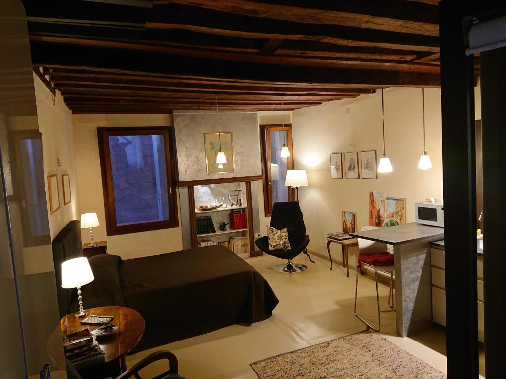 Suite Apartment San Marco 1825 photo 2