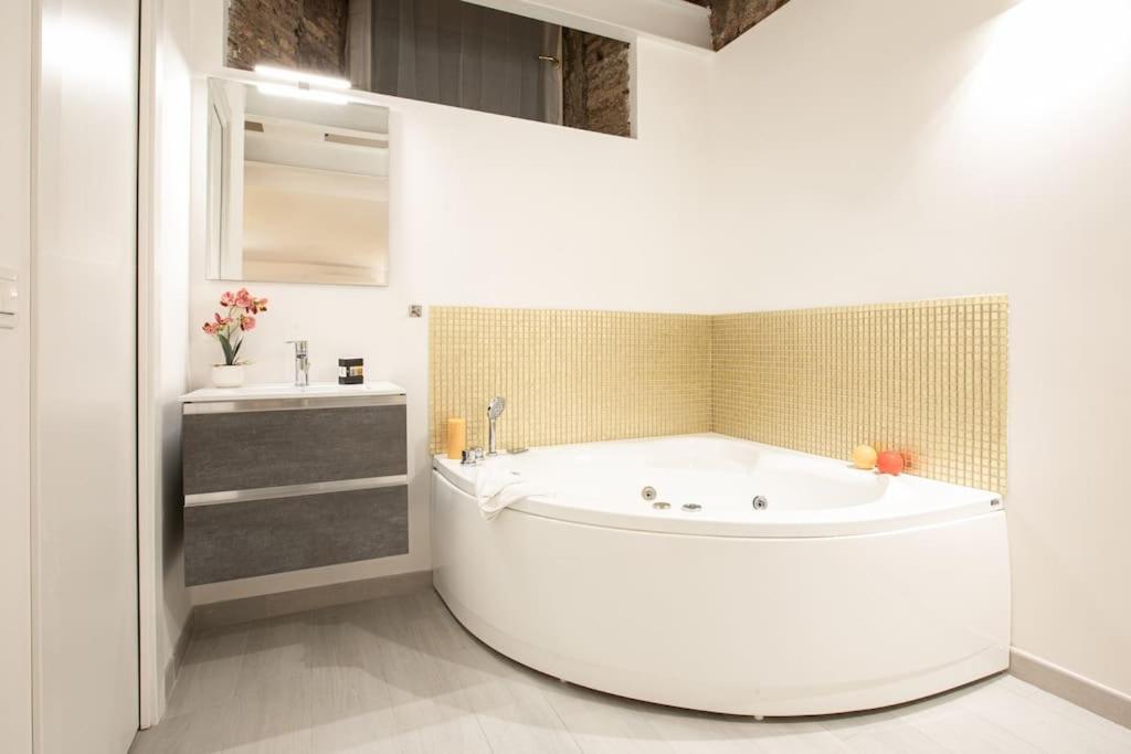 Memorable Jacuzzi Suite Navona - Top Collection photo 3