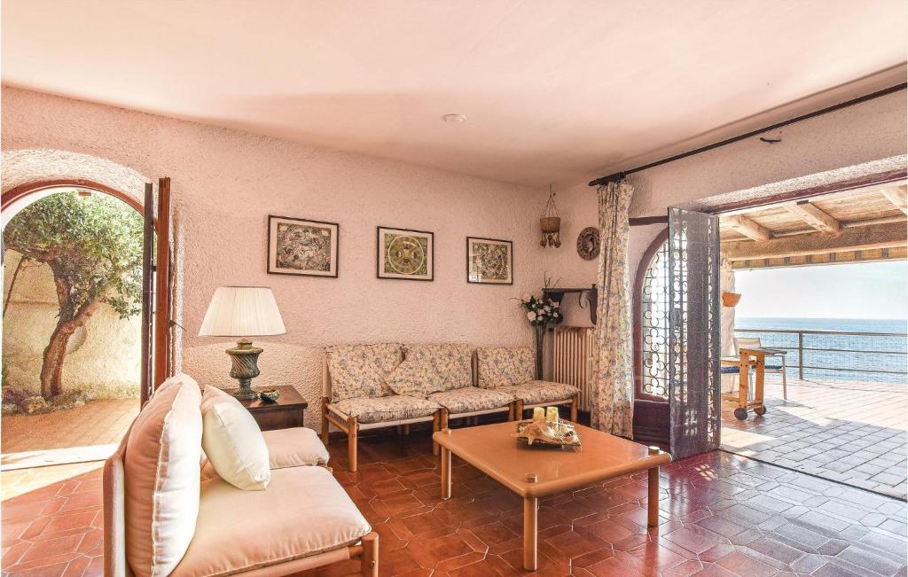 Cozy Home In Tarquinia Vt With Wifi photo 3
