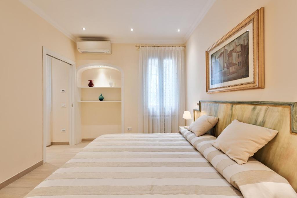 Romance in Rialto - your house to stay together photo 2