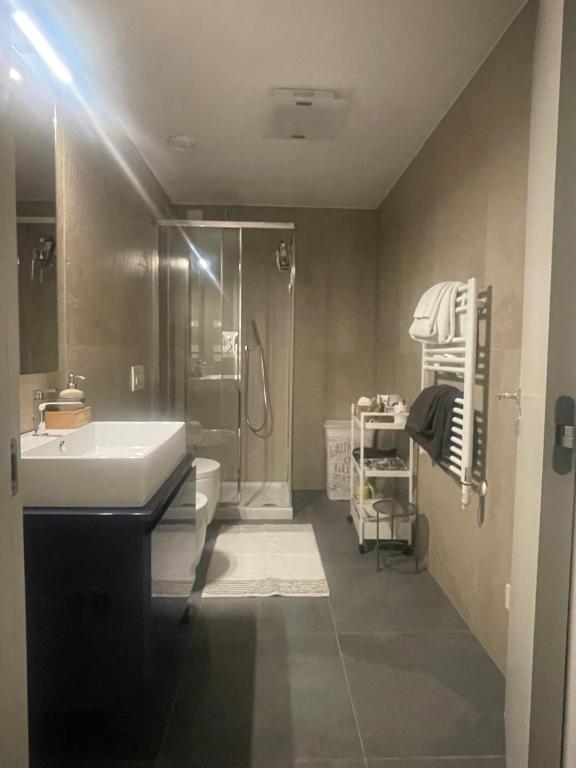 Trastevere Porta dei Leoni photo 3