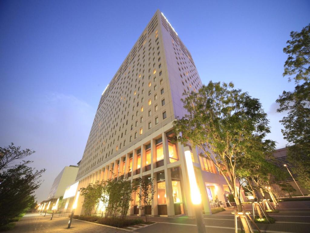 Sotetsu Grand Fresa Tokyo-Bay Ariake — photo 1