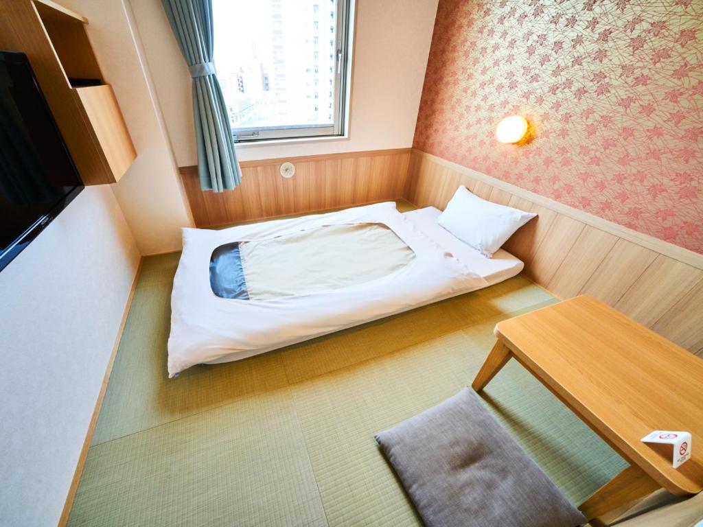 Super Hotel Matsuyama photo 2
