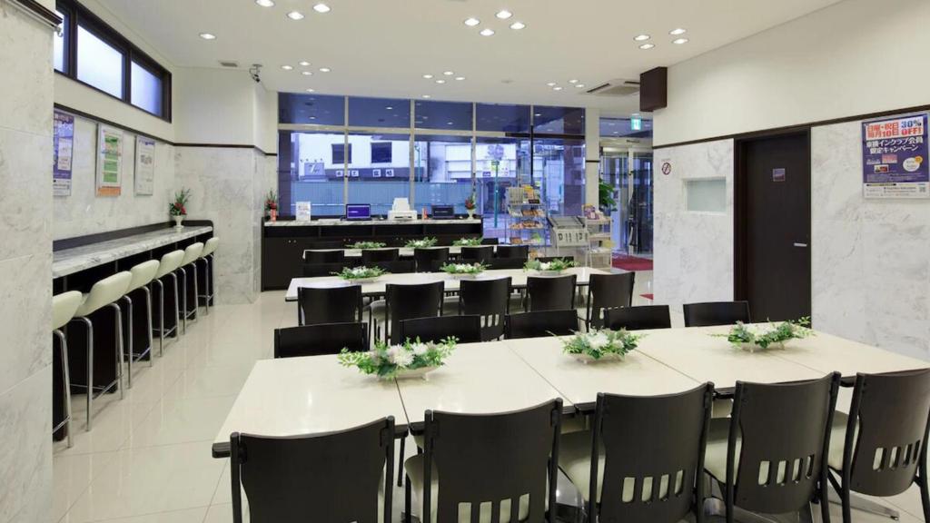 Toyoko Inn Chiba eki Higashi guchi photo 3