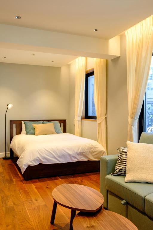 Roppongi House by U - Designers room - Steps to Roppongi Hills & Nightlife photo 2