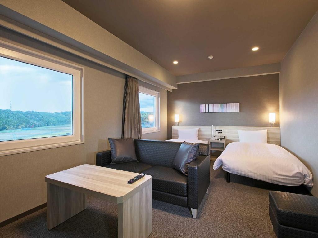 Hotel Route Inn Kuwana photo 2
