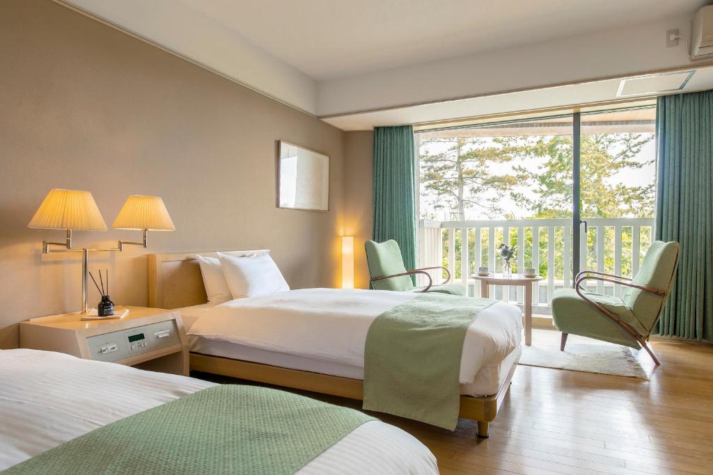Hotel Yubana photo 2