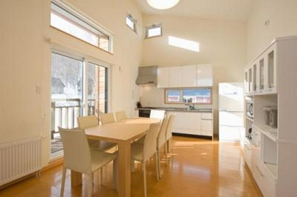 Ruby Chalet photo 3