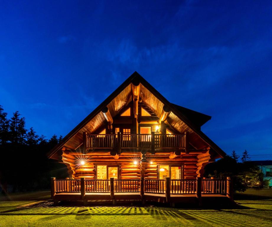 Suite Villa Hakone Sengokuhara Canadian Log — photo 1