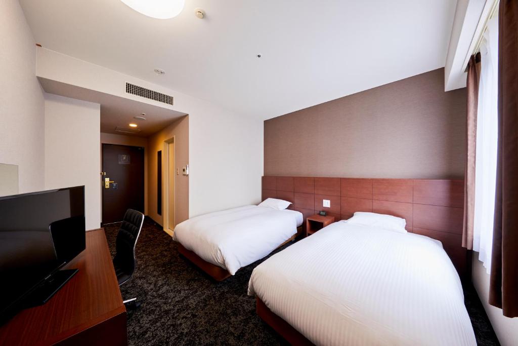 KOKO HOTEL Kobe Shinnagata - formerly Hotel Wing International Kobe - Shinnagata Ekimae photo 2