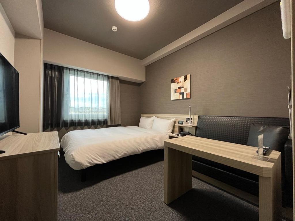 Hotel Route Inn Tokushima Airport -Matsushige Smartinter- photo 2