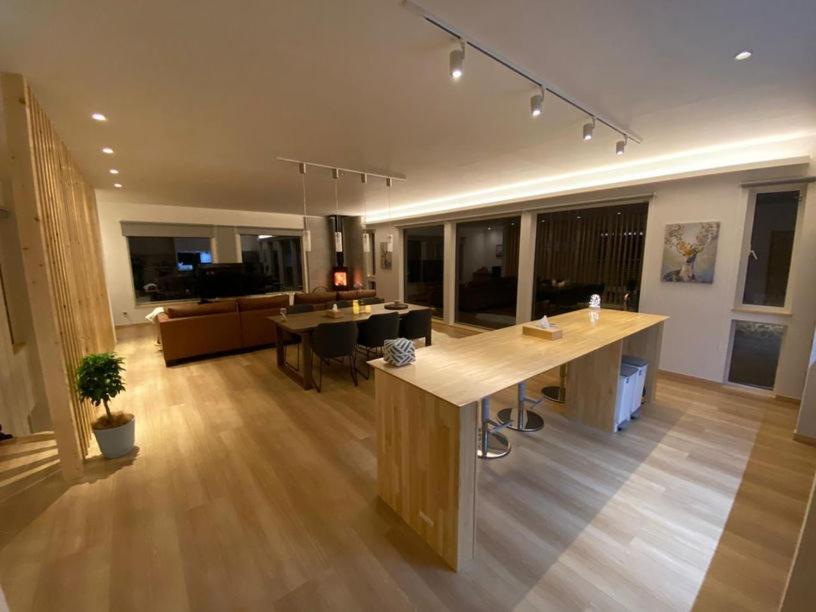 Tanuki House with spacious living room close to Rusutsu Resort photo 3