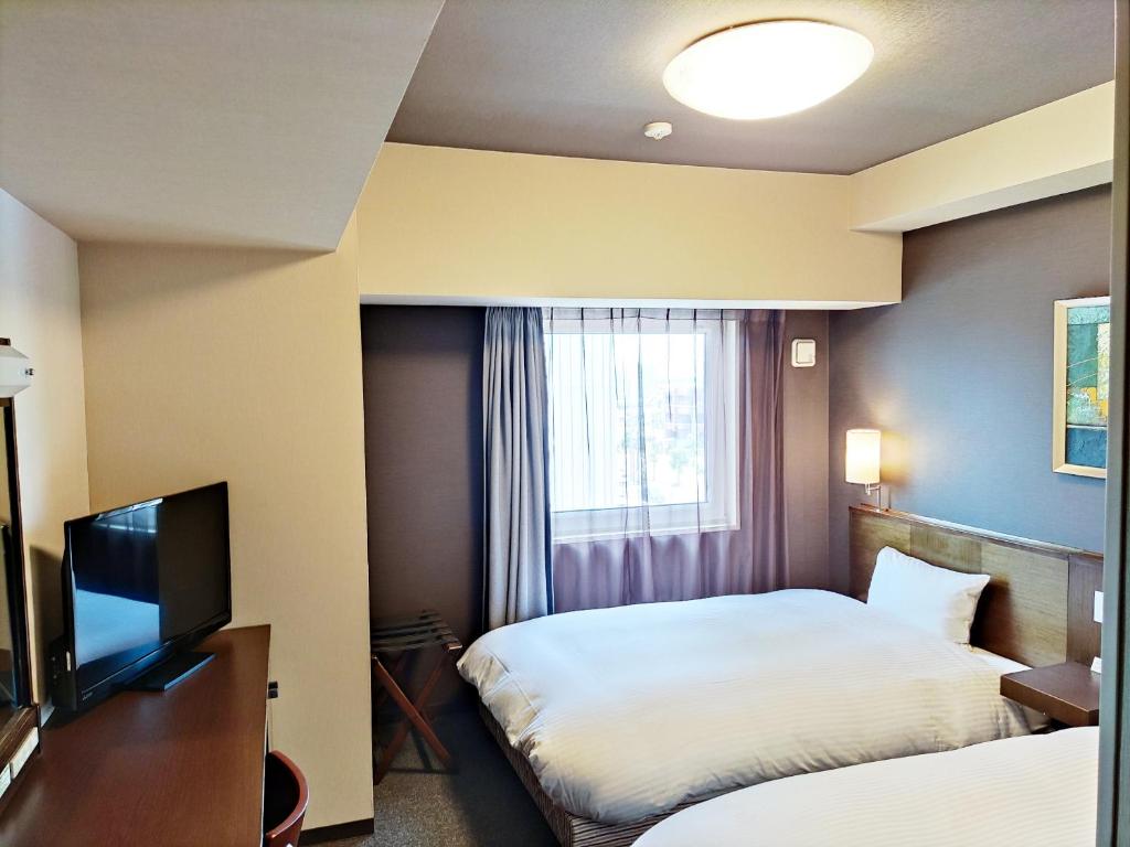 Hotel Route-Inn Gifuhashima Ekimae photo 2