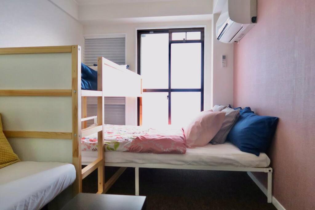 A's Guest Room 303 photo 3