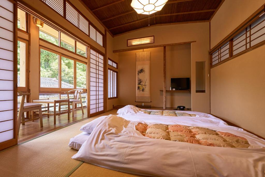 Arifuku Onsen Yoshidaya photo 2