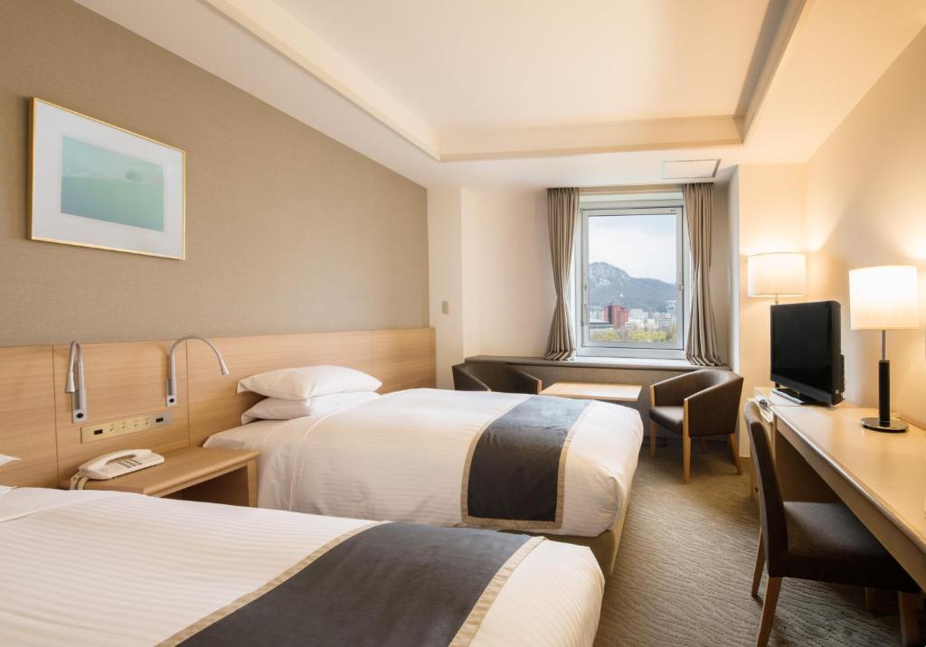 Sapporo Park Hotel photo 2