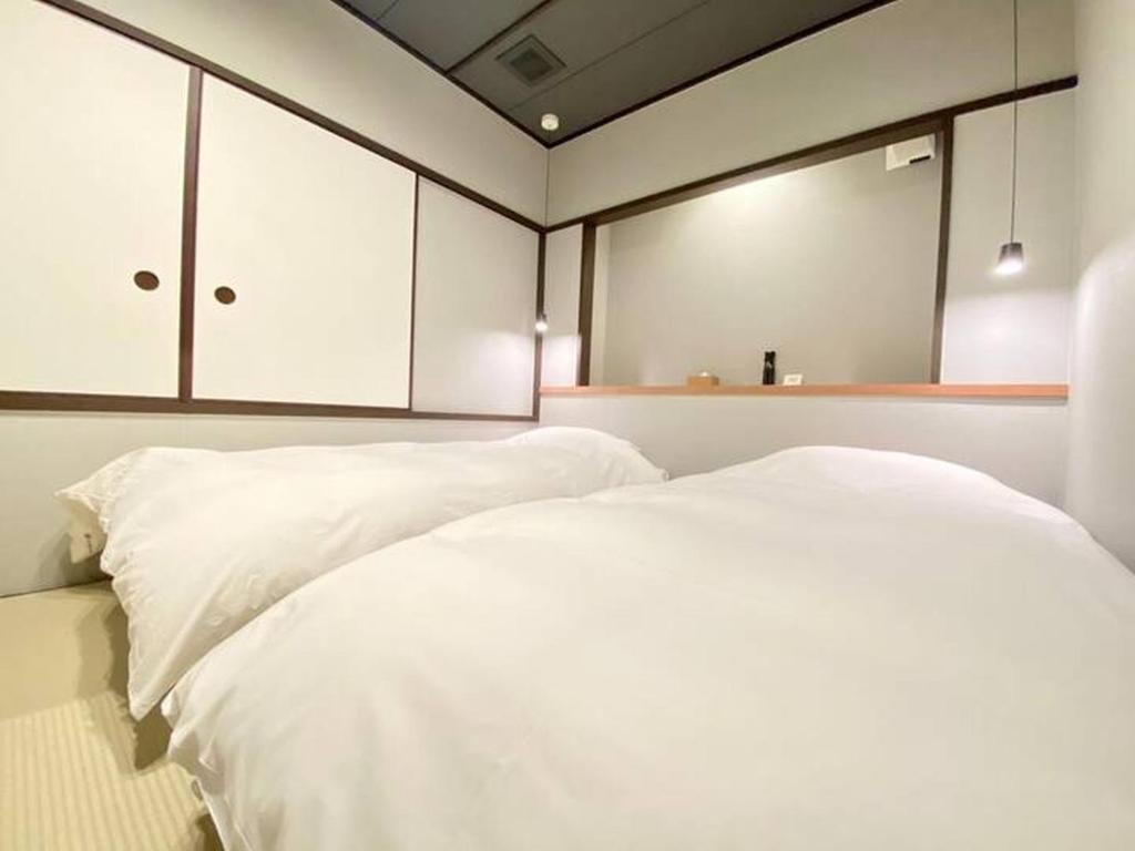 Healing Kuromon Bekkan 01 癒し黒門別館 01 — photo 1