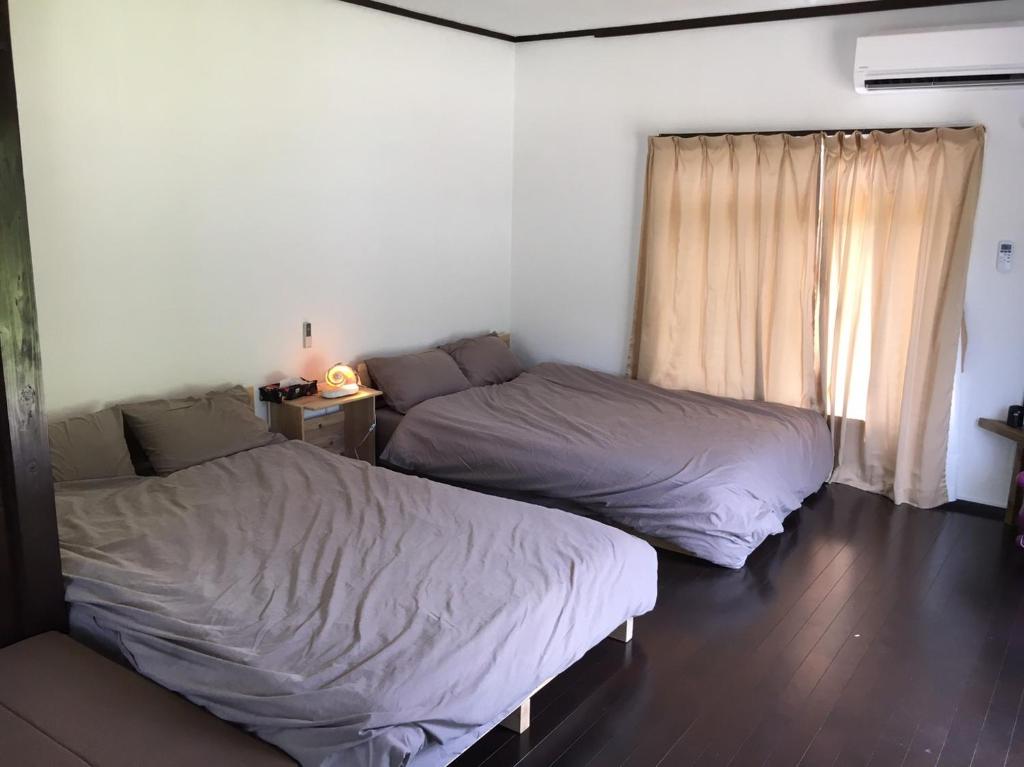 STAY IN ALOHA photo 3