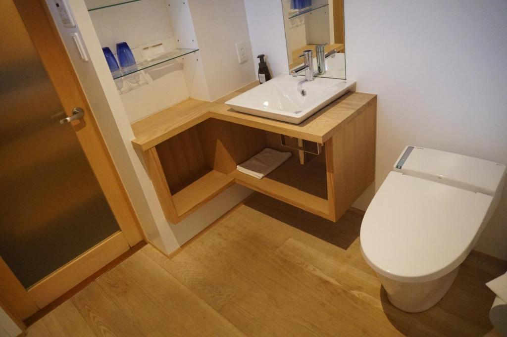 Kanade Shijo-Shimmachi photo 3