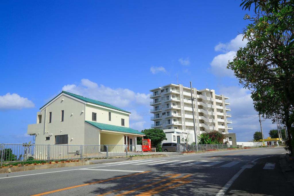 Roconia Terrace photo 2