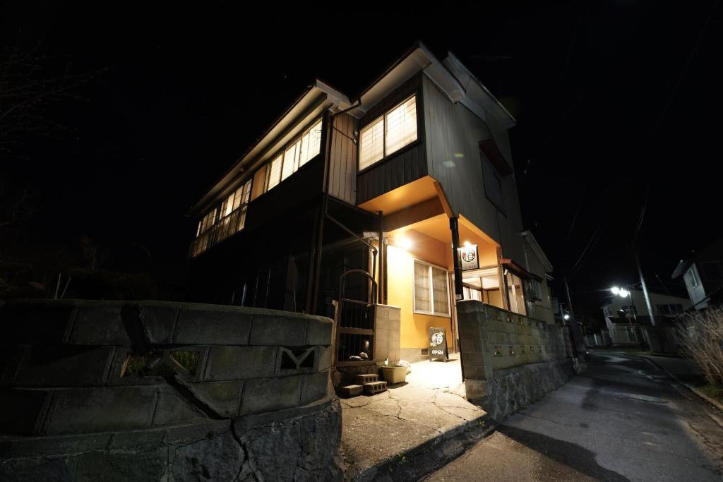 Tsubaki - the best guesthouse in Inawashiro - — photo 1