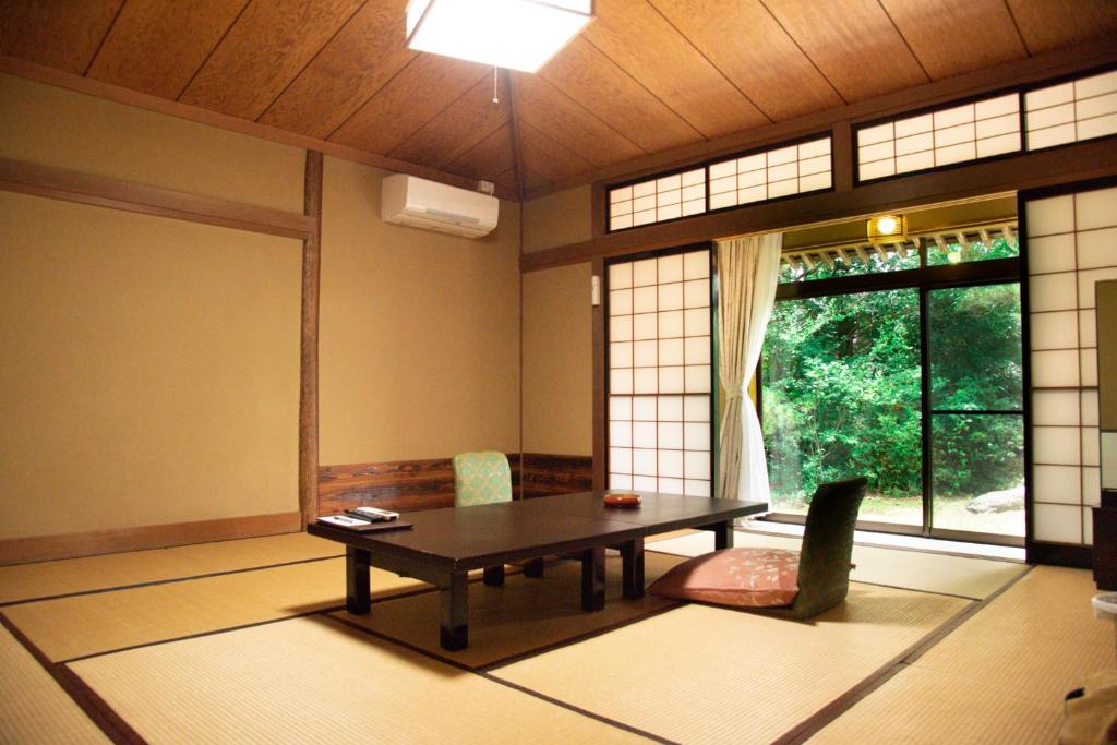 Tanakaya photo 3