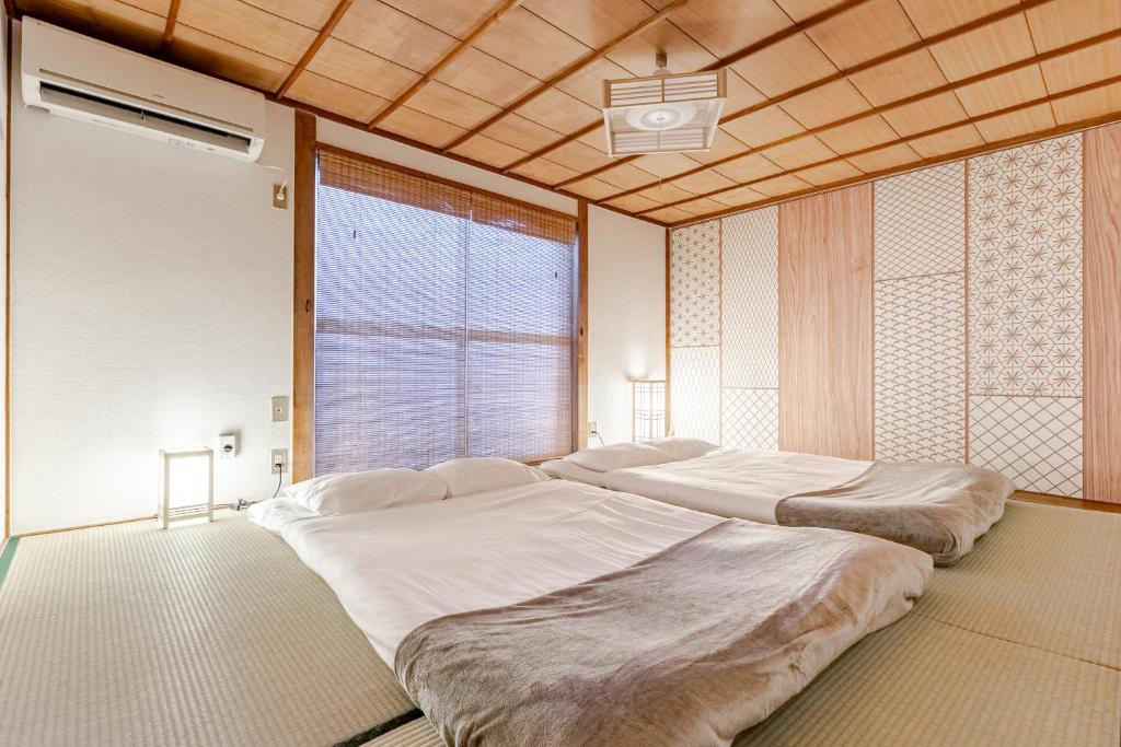心斎橋から7分 なんばまで1駅 MeenoHome 幸せをひとりじめできる一軒家 空港直通 子ども歓迎 photo 2