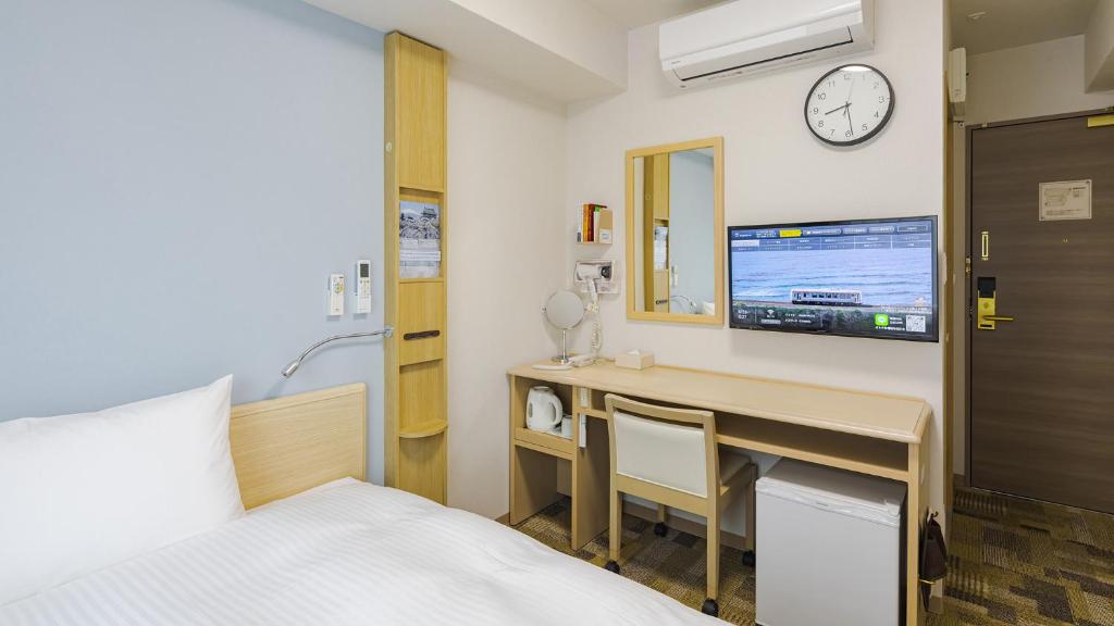 Toyoko Inn Tokuyama-eki Kita-guchi photo 2