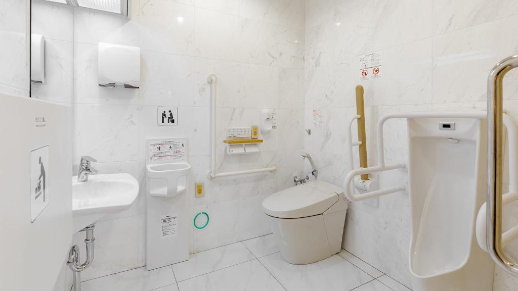 Toyoko Inn Tokuyama-eki Kita-guchi photo 3
