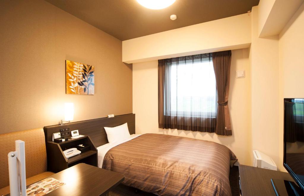 Hotel Route-Inn Kitakyushu-Wakamatsu Ekihigashi photo 3