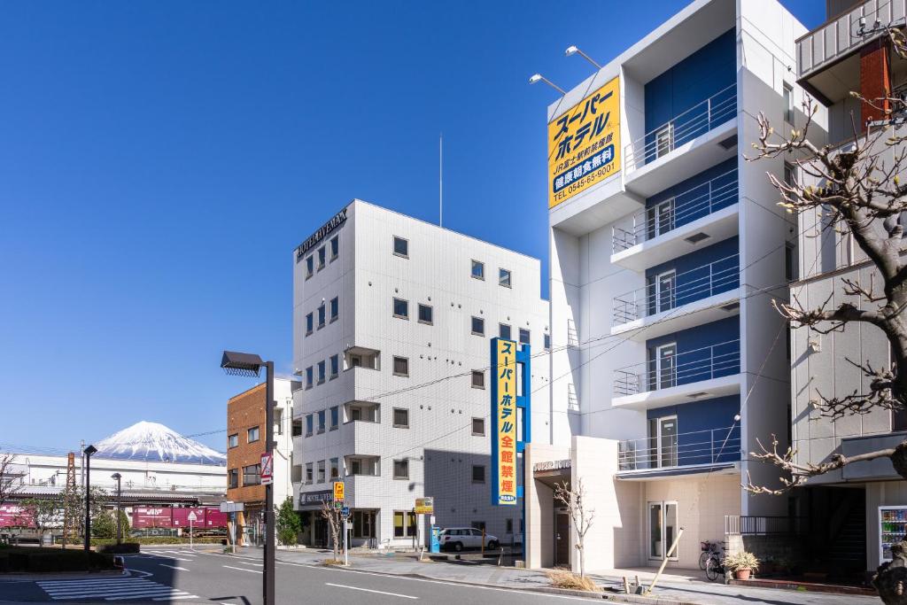 Super Hotel JR Fujiekimae Kinenkan — photo 1