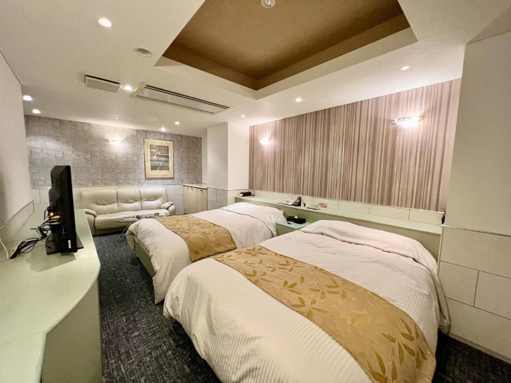 SKY Lmine Takeo LOVEHOTEL photo 2