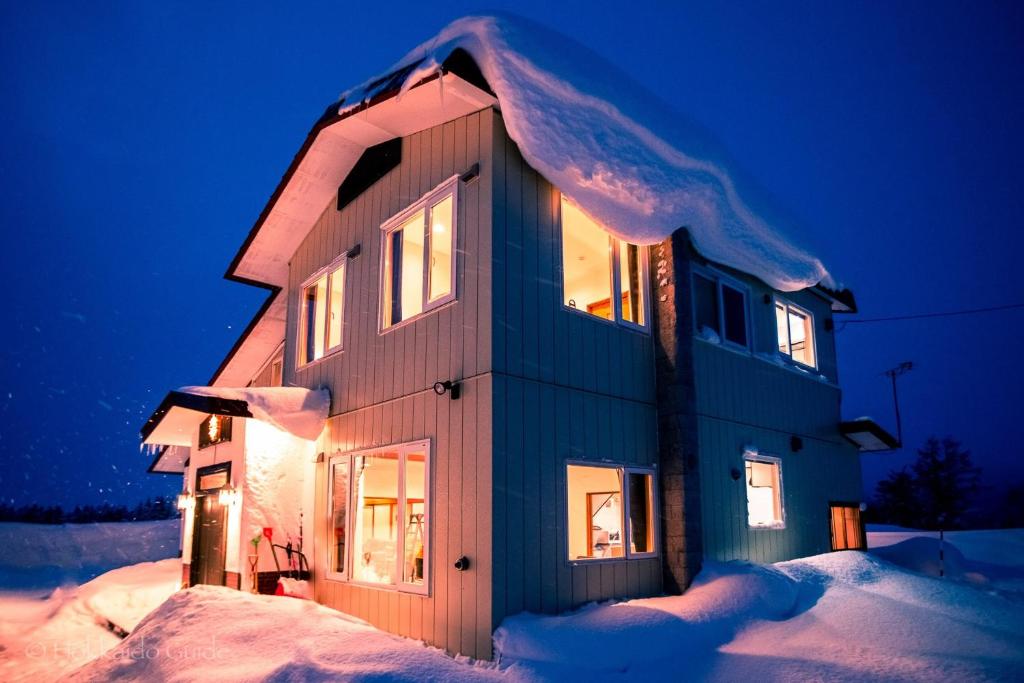 RUSUTSU HOLIDAY CHALET / Vacation STAY 3822 — photo 1