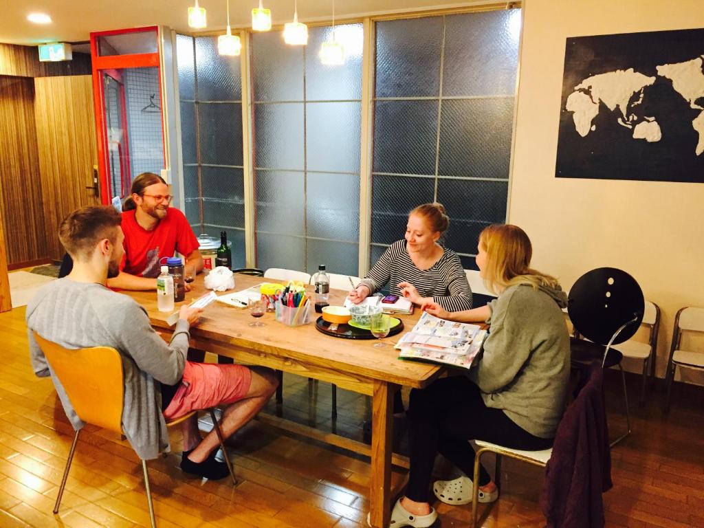 The Evergreen Hostel 長期ステイ歓迎 エバーグリーンホステル — photo 1
