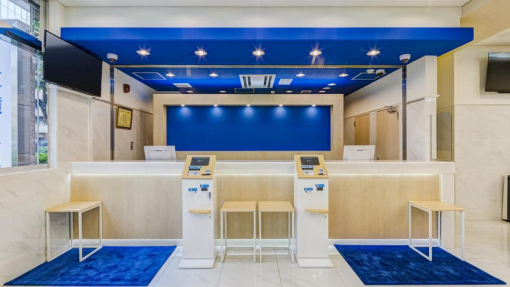 Toyoko Inn Tozai-sen Kiba-eki photo 2