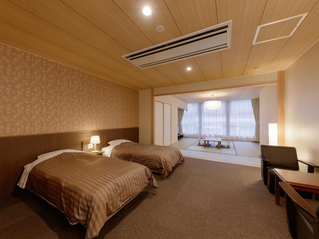 Hotel New Momiji photo 2