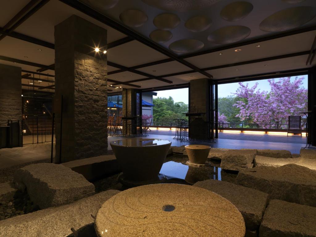 Lake Shikotsu Tsuruga Resort Spa Mizu no Uta photo 2