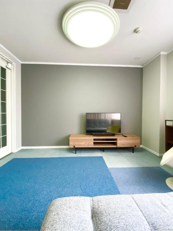ROSE ROOM — photo 1