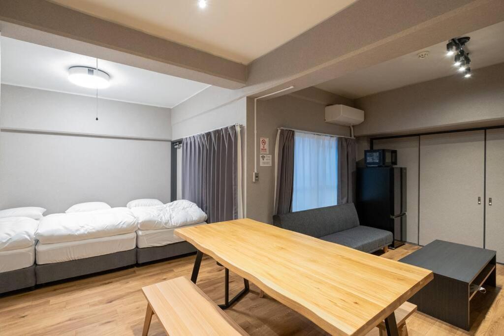 Tasone Urban Stay Osaka なんば日本橋南不夜城707 photo 2