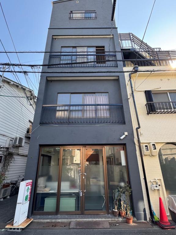 ホステル今鶴 ダブルルーム 201号室 — photo 1