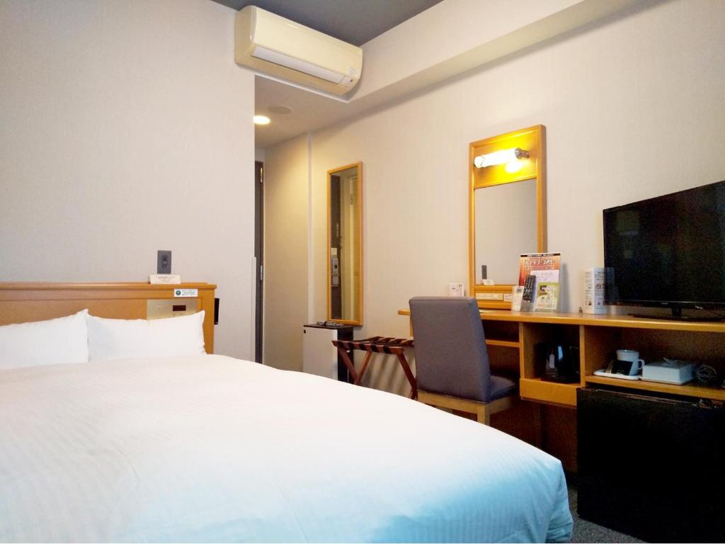 Hotel Route-Inn Mikawa Inter photo 2