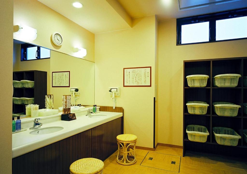 Hotel Route-Inn Mikawa Inter photo 3